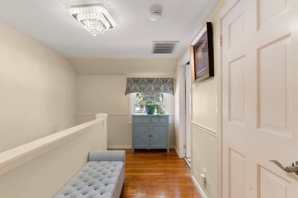 560 Worcester St, Wellesley MA 02481 photo 19