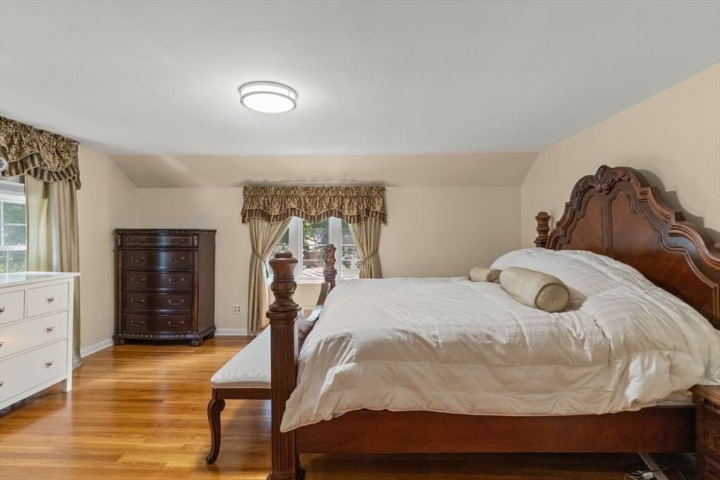 560 Worcester St, Wellesley MA 02481 photo 21