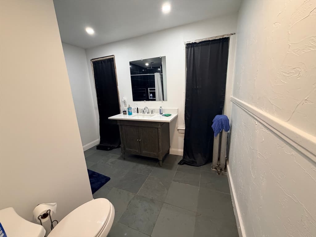 28 Gediminas St, Worcester MA 01607 photo 9