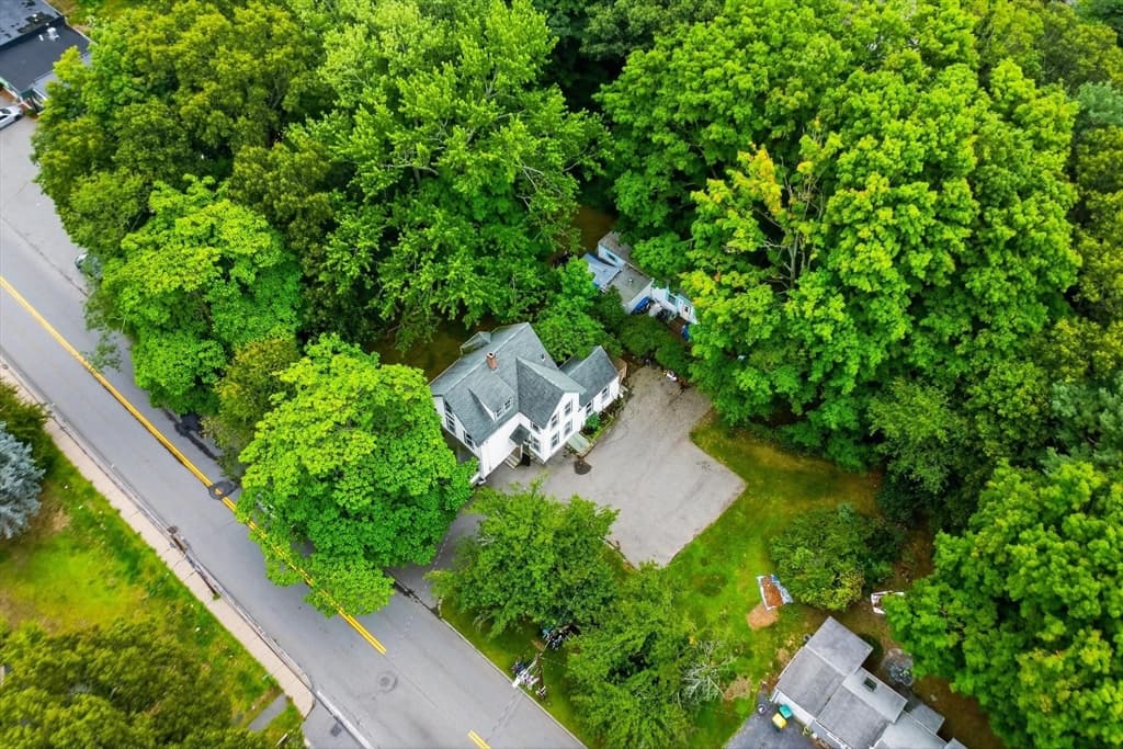 219 Montvale, Woburn MA 01801 photo 11