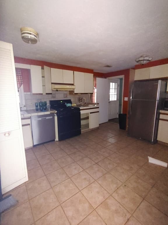 7 Christopher Dr, Wareham MA 02571 photo 7