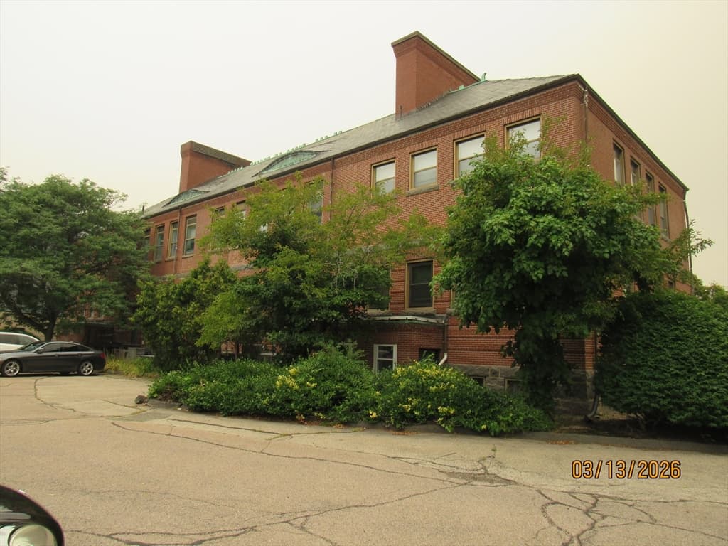 111 Willar St # E2, Quincy MA 02169 photo 2