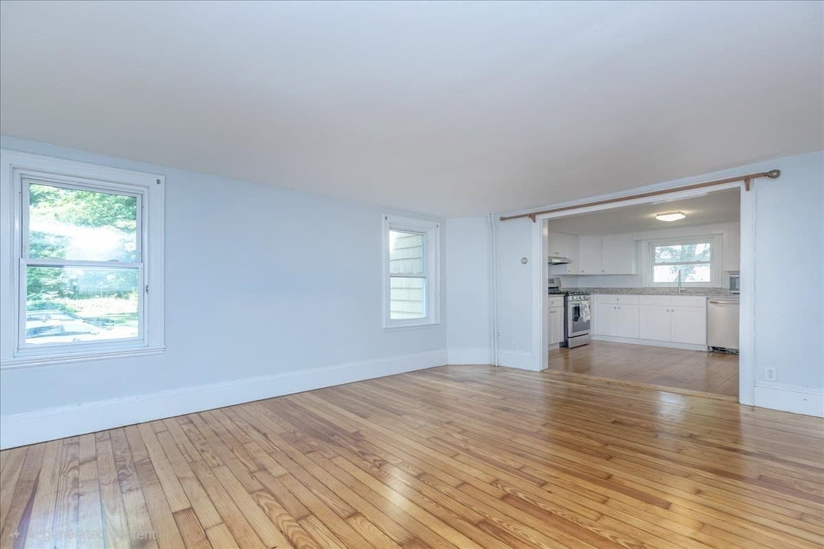 Condominium at 946 Bay Rd. # 2, Hamilton MA 01982, photo 16 of 27