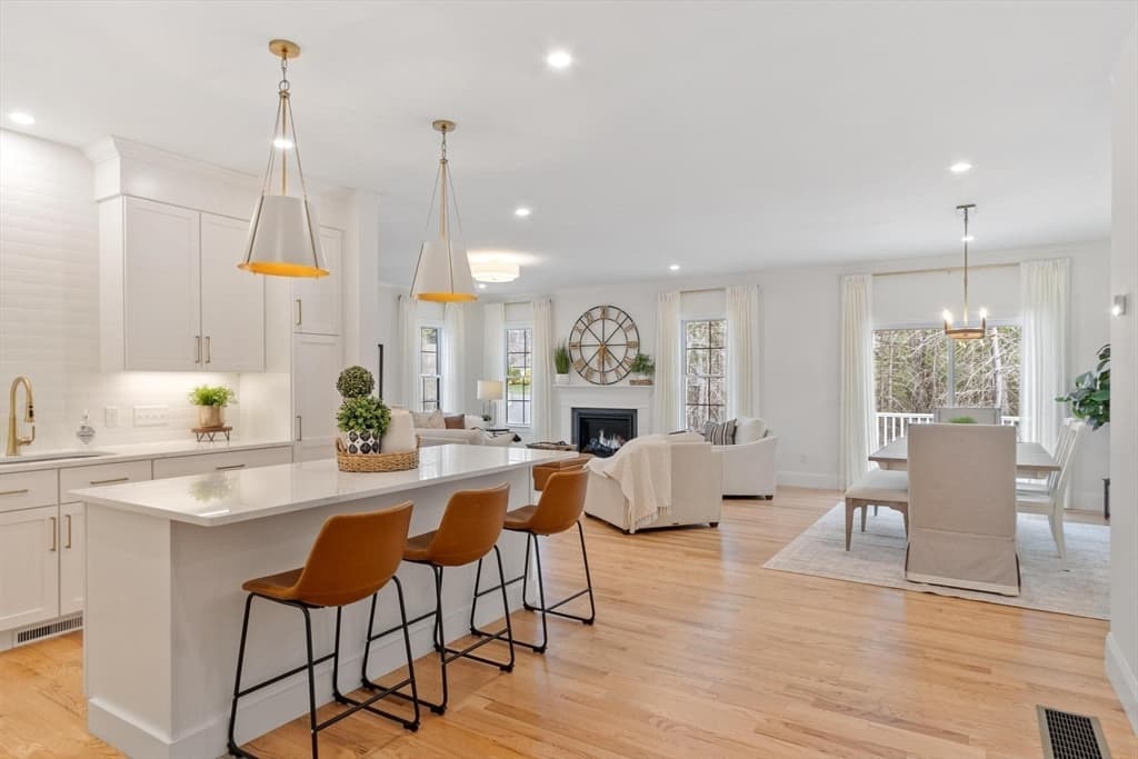 75 Oliver Pond Circle # 11, Franklin MA 02038 photo 6