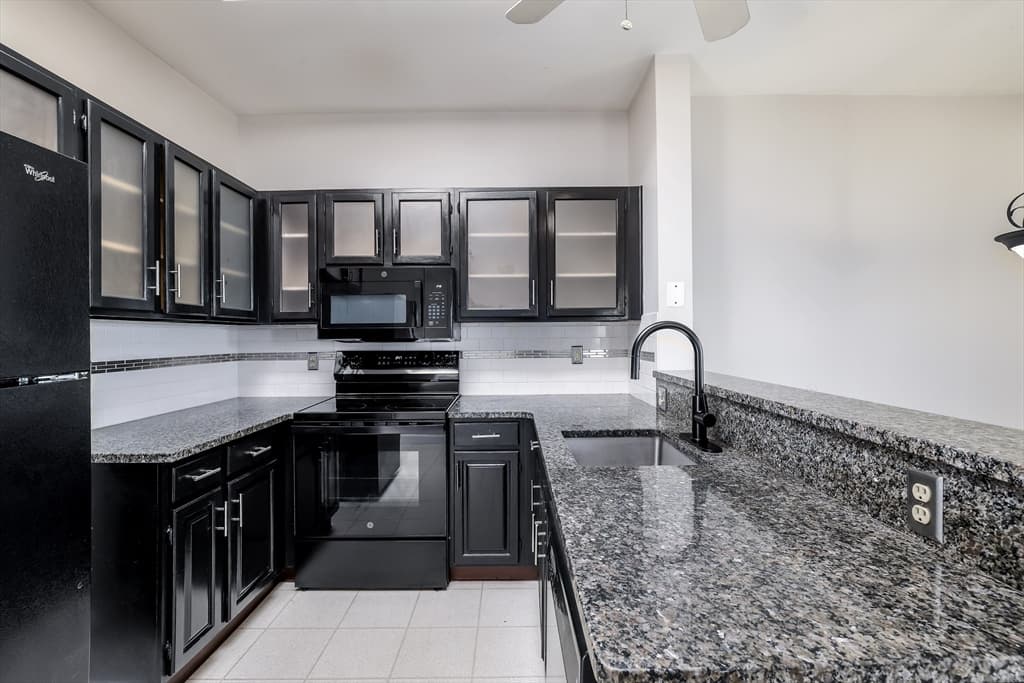 178 Lincoln St # A13, Worcester MA 01605 photo 20