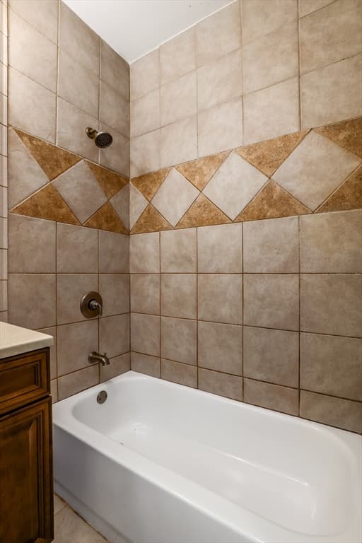 178 Lincoln St # A13, Worcester MA 01605 photo 35