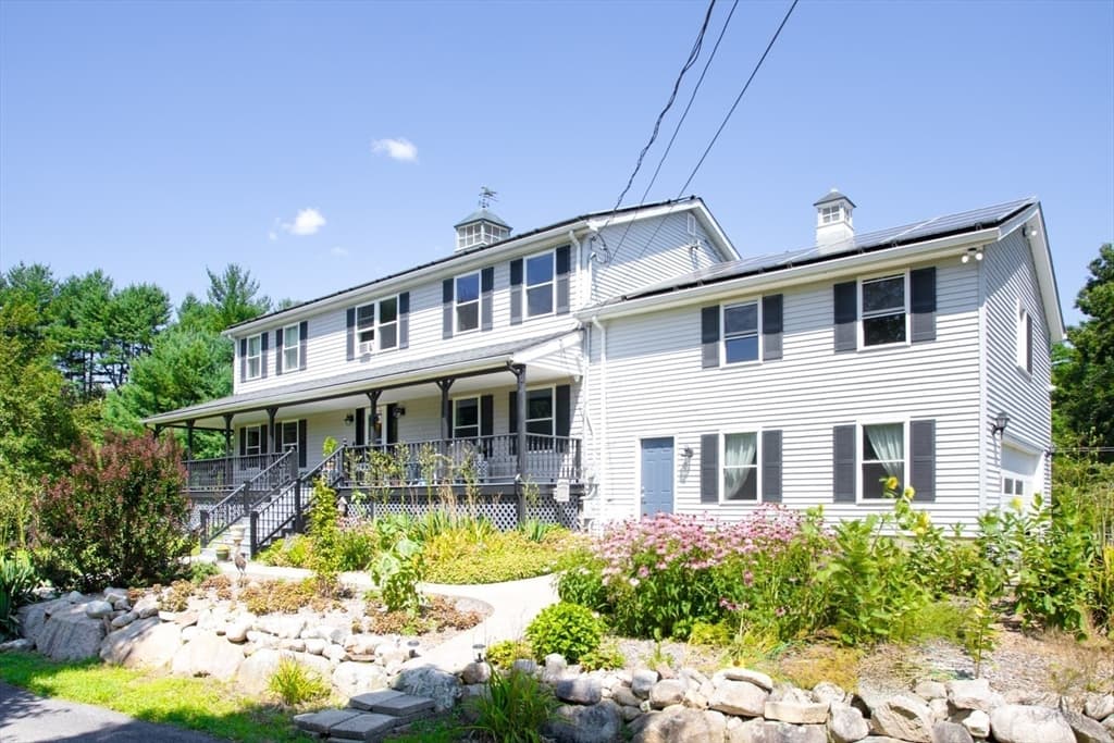511 Old Fall River Rd, Dartmouth MA 02747 photo 3