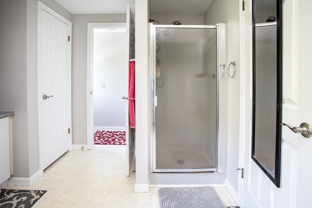 511 Old Fall River Rd, Dartmouth MA 02747 photo 30