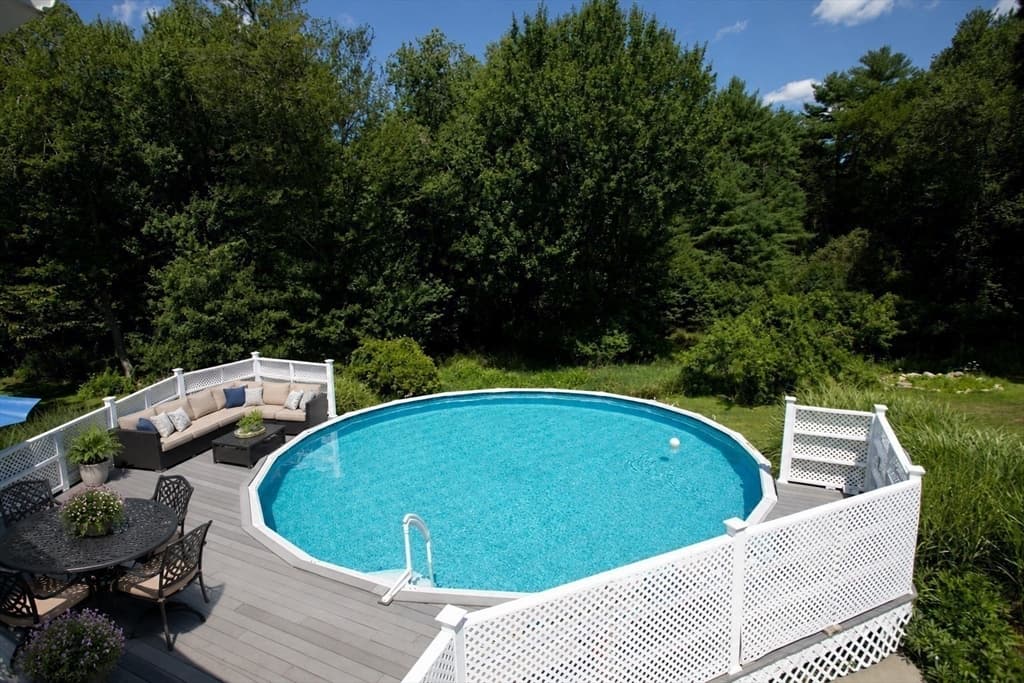 511 Old Fall River Rd, Dartmouth MA 02747 photo 10