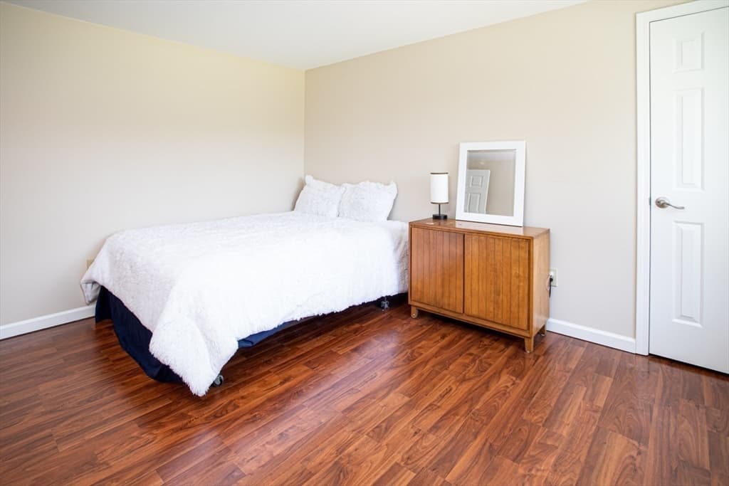 511 Old Fall River Rd, Dartmouth MA 02747 photo 33