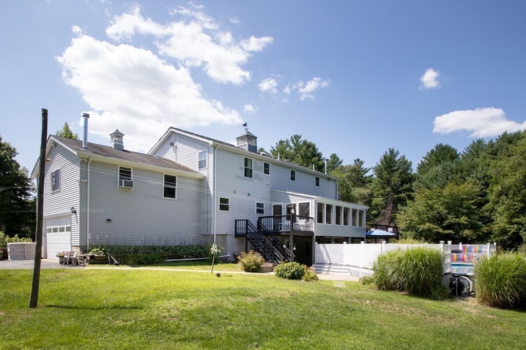 511 Old Fall River Rd, Dartmouth MA 02747 photo 8