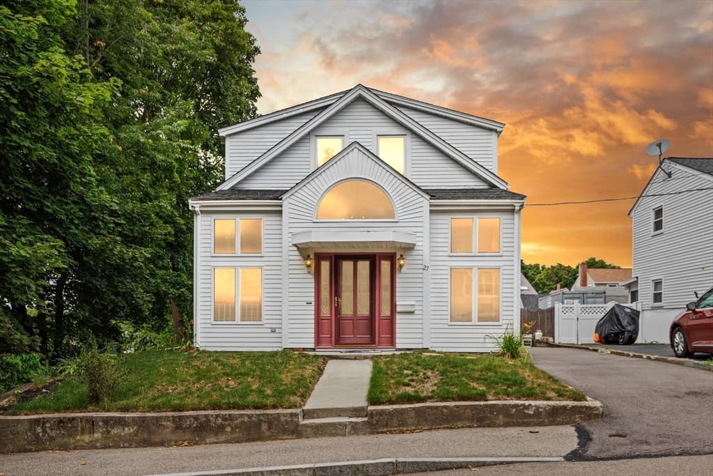 27 Miller Ave, Braintree MA 02184