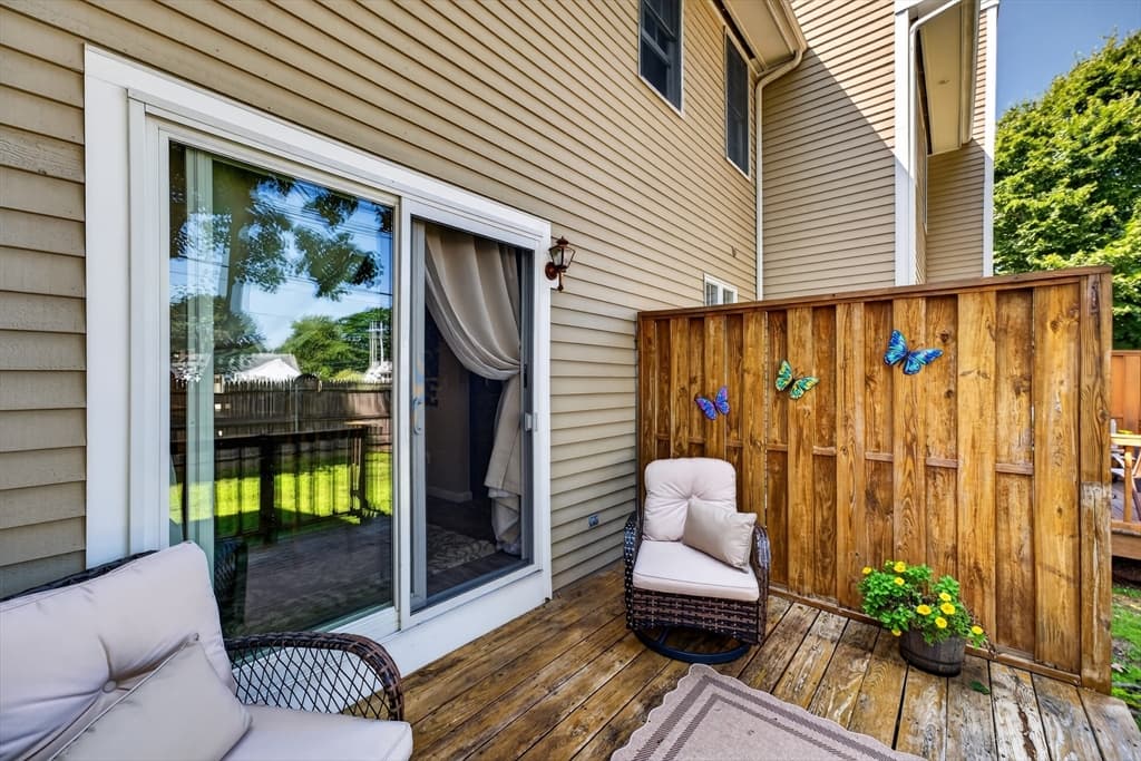 735 Willett Ave # 305, East Providence RI 02915 photo 29
