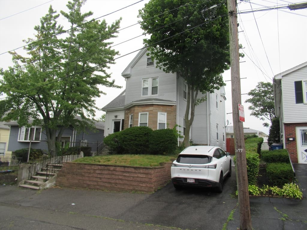 28 South, Revere MA 02151 photo 2