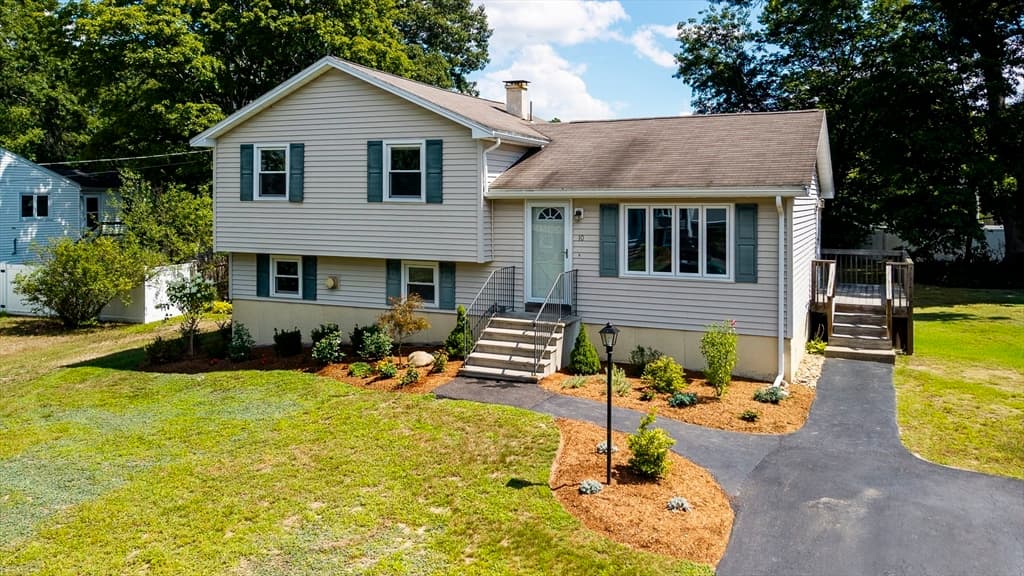10 Chester Rd, Billerica MA 01821 photo 2