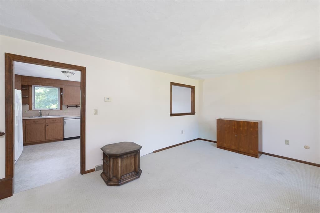 10 Chester Rd, Billerica MA 01821 photo 16