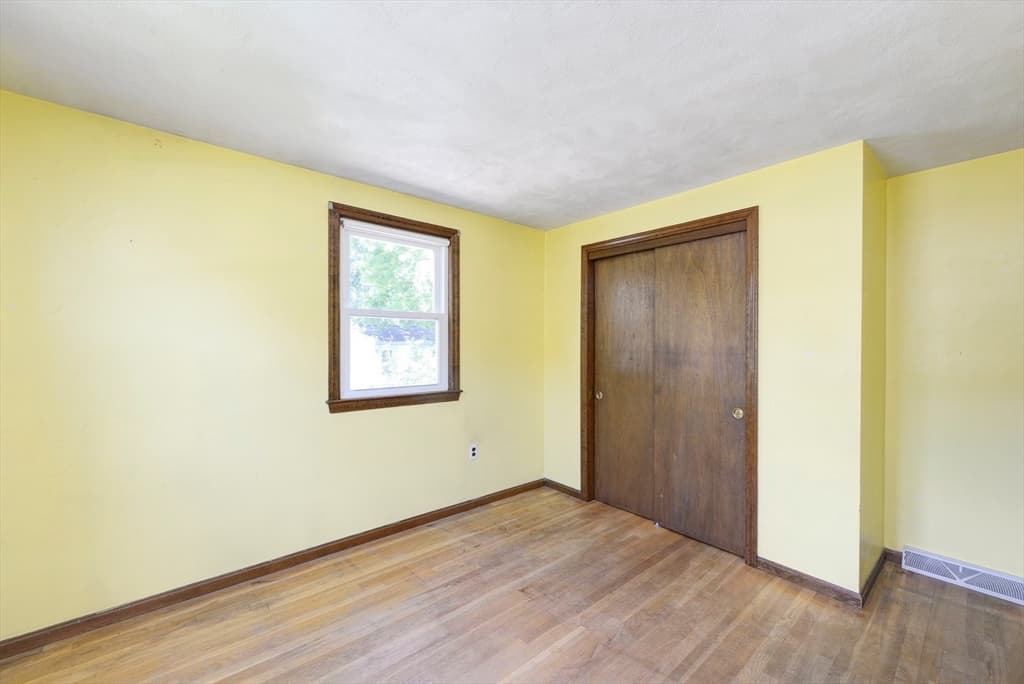 10 Chester Rd, Billerica MA 01821 photo 24
