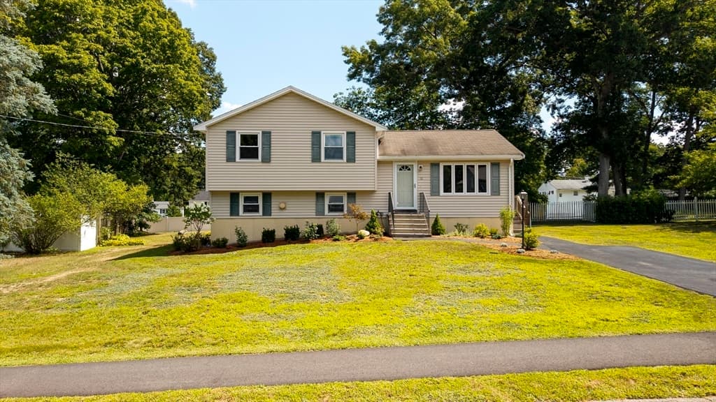 10 Chester Rd, Billerica MA 01821 photo 4