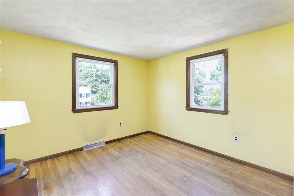 10 Chester Rd, Billerica MA 01821 photo 25