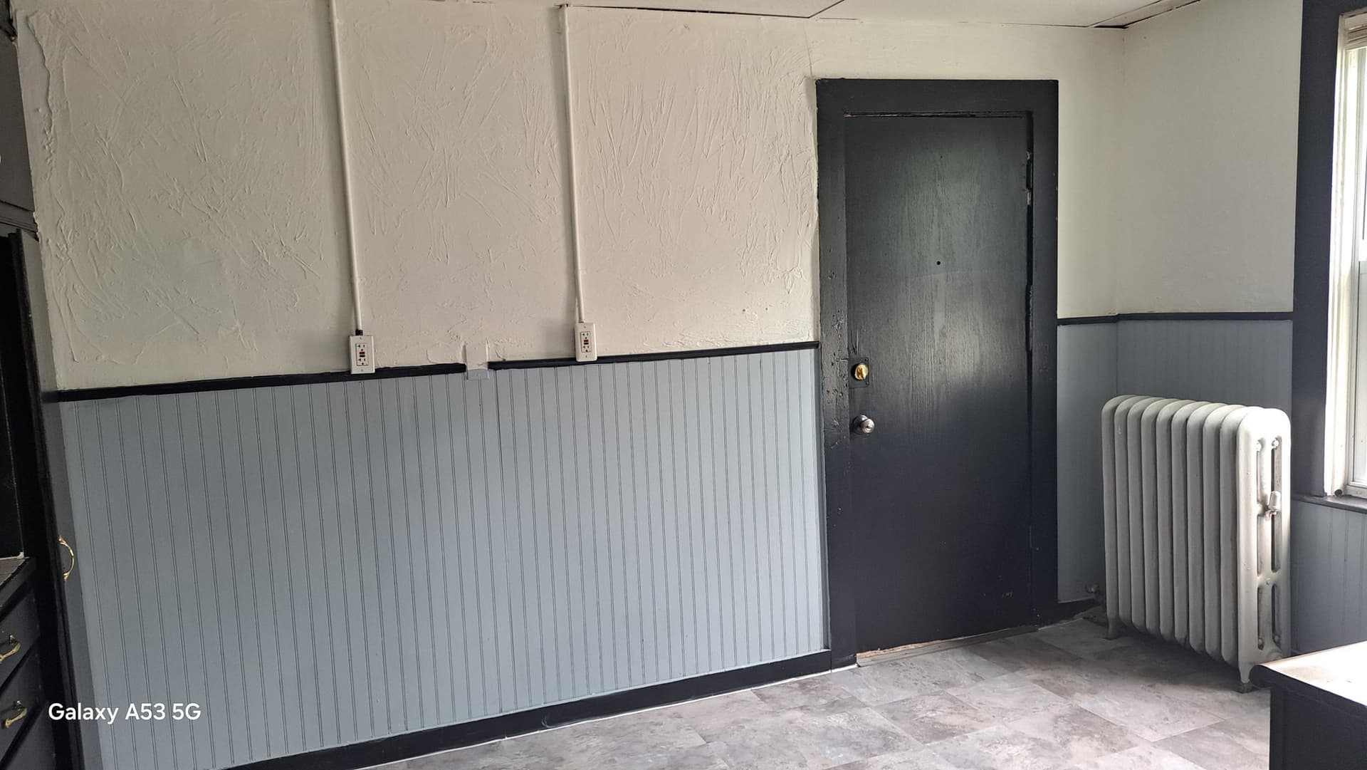 Apartment at 21 Coes St # 2r, Worcester MA 01603, photo 13 of 21