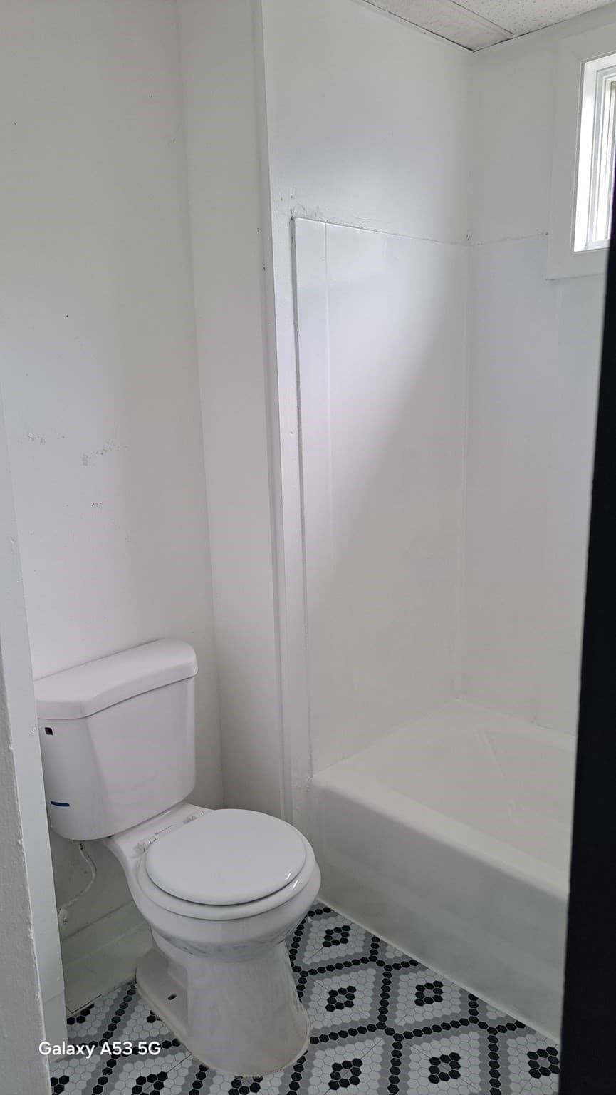 Apartment at 21 Coes St # 2r, Worcester MA 01603, photo 14 of 21