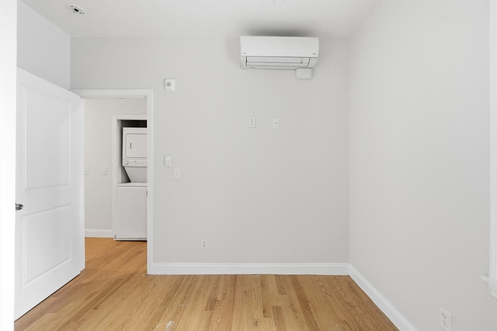 80 Pleasant St, Worcester MA 01609 photo 12