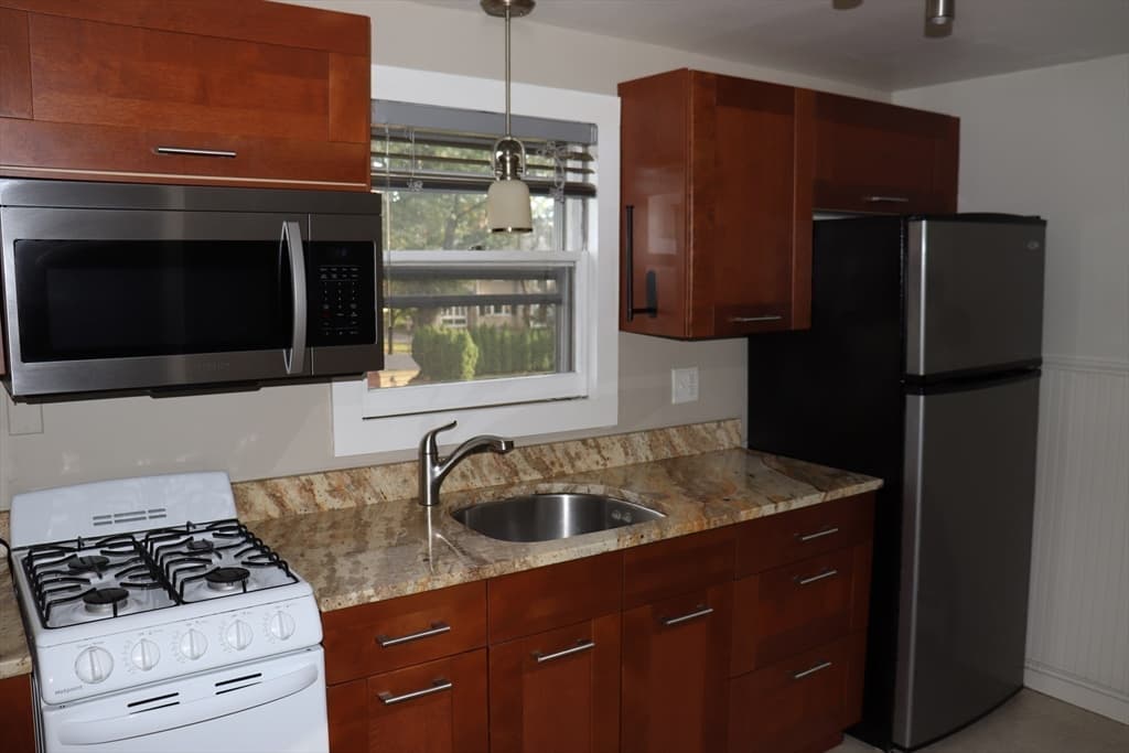 234 Elm St, Northampton MA 01060 photo 24