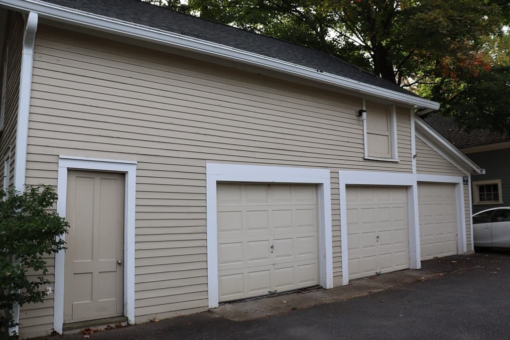 234 Elm St, Northampton MA 01060 photo 8