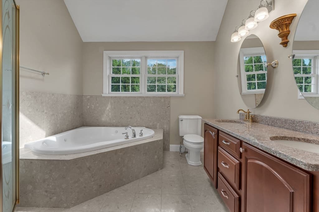 18 Steeple Ln, Lincoln RI 02865 photo 27