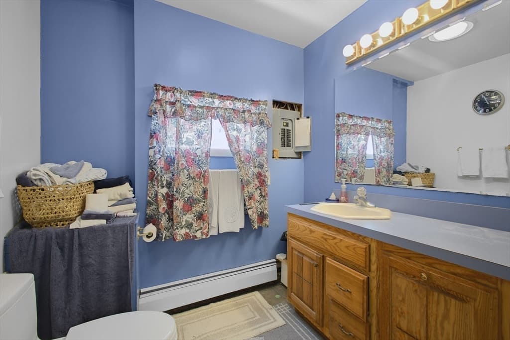 138 Sutton Ave., Oxford MA 01540 photo 24