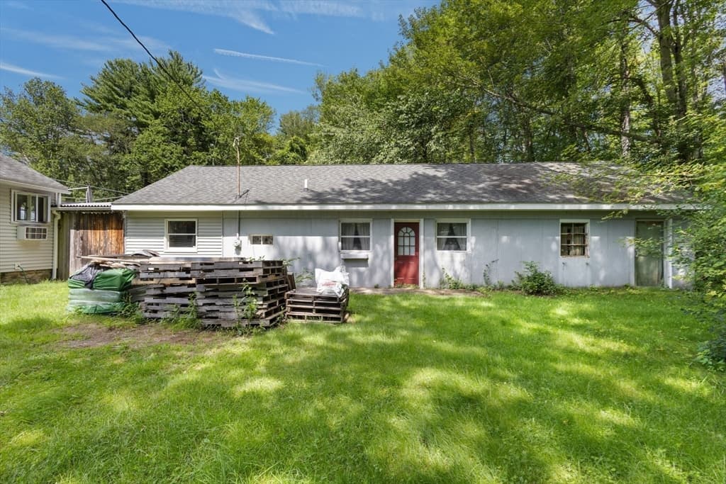 138 Sutton Ave., Oxford MA 01540 photo 4