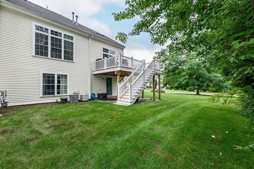 4 Kingson Ln # 1, Medway MA 02053 photo 31