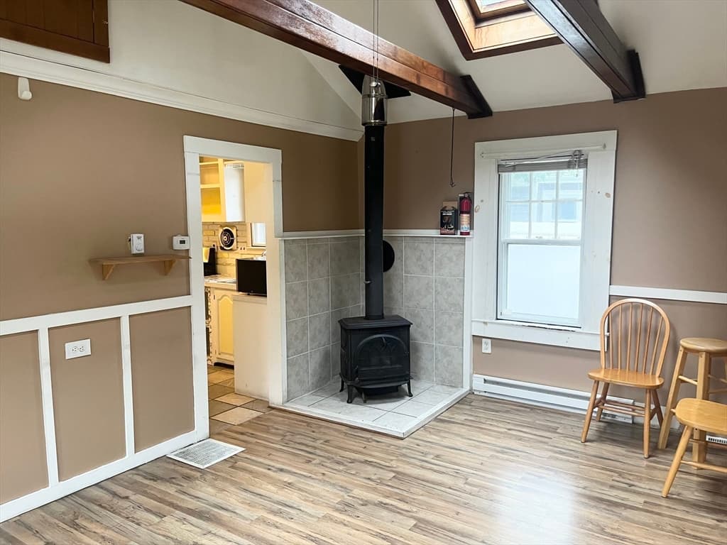 16 West St, Hanson MA 02341 photo 4