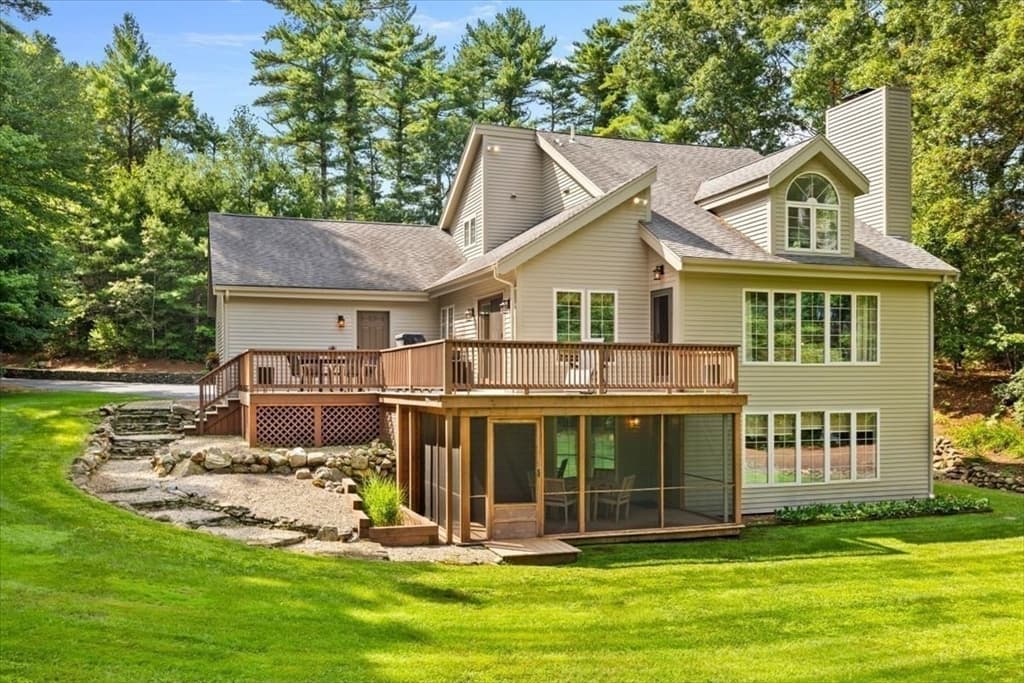 182 High St, Carver MA 02330 photo 9