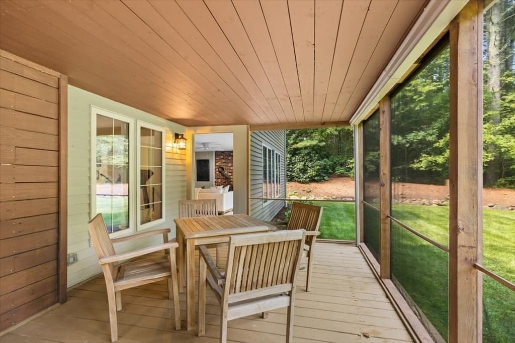 182 High St, Carver MA 02330 photo 33