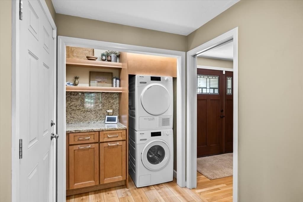 182 High St, Carver MA 02330 photo 14