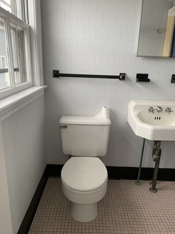 71 Central Ave, Salisbury MA 01952 photo 16
