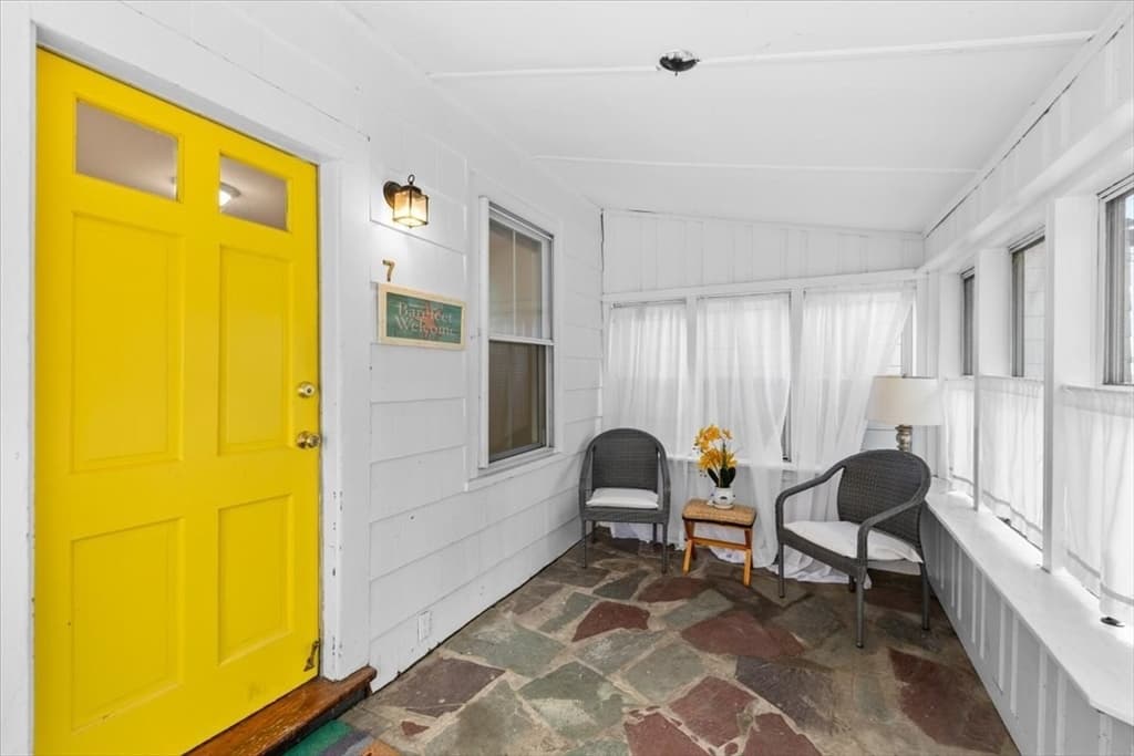 7 Peterson Road, Quincy MA 02169 photo 3