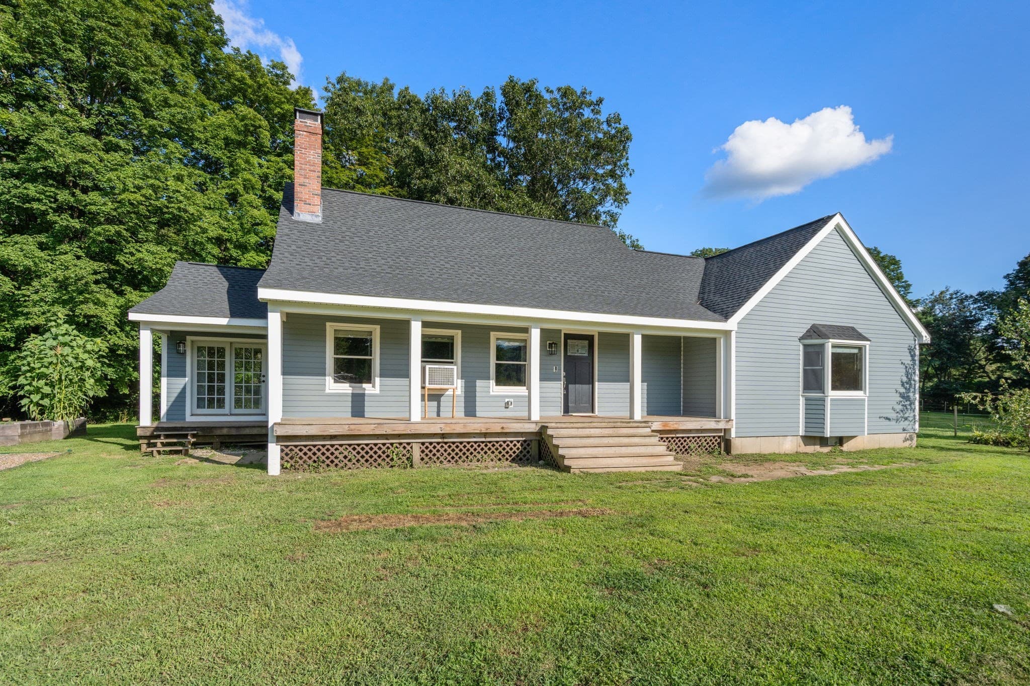 487 Long Plain Rd, Leverett MA 01054