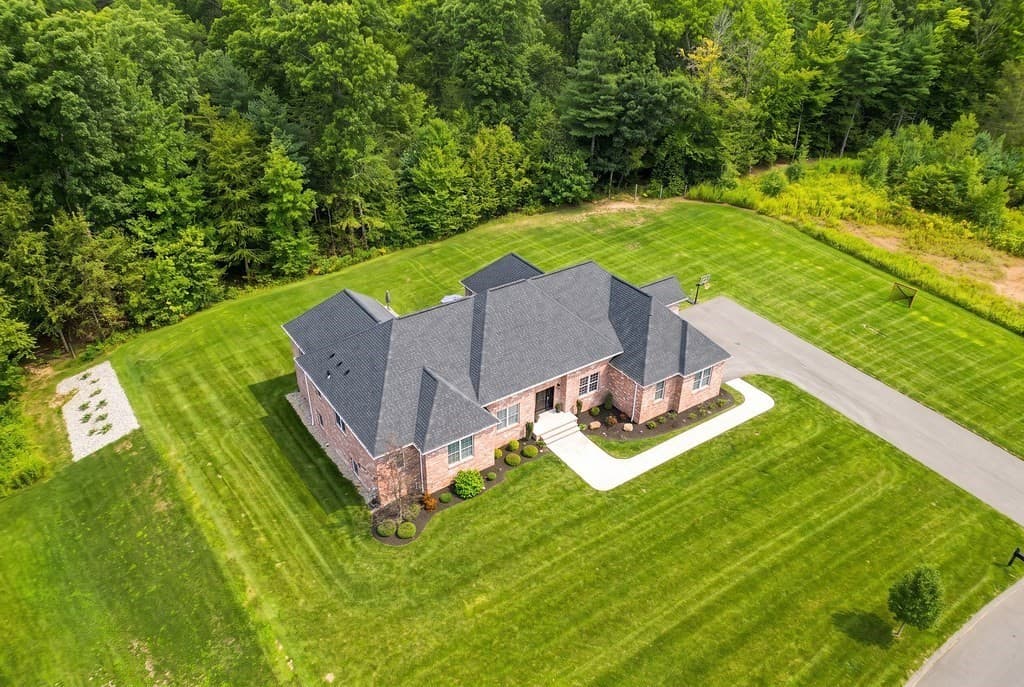 13 Bella Vista Drive, East Longmeadow MA 01028 photo 2