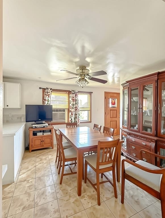 24 Woodland St, Lawrence MA 01841 photo 6