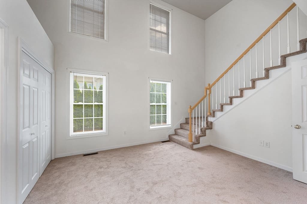 4 Georgetowne # 4, Nashua NH 03062 photo 22