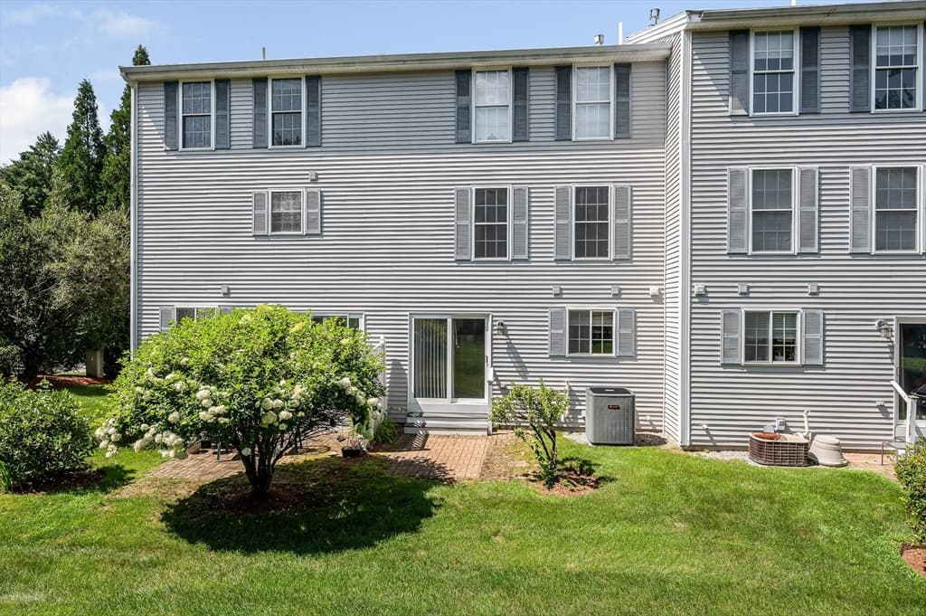 4 Georgetowne # 4, Nashua NH 03062 photo 35