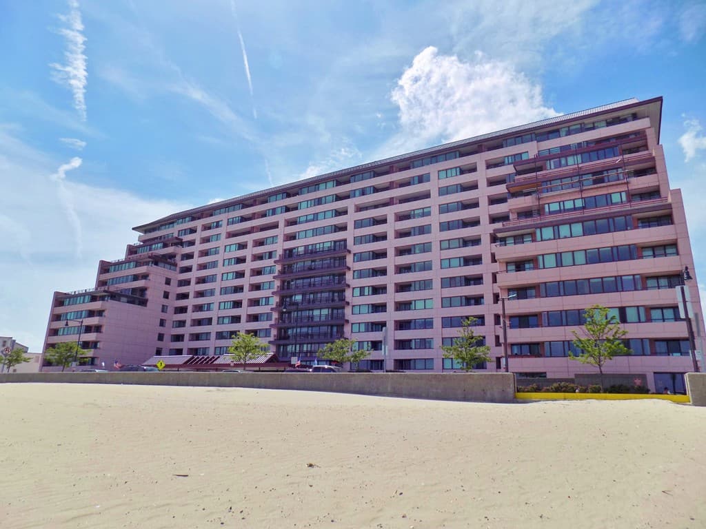 350 Revere Beach Blvd # 13O, Revere MA 02151
