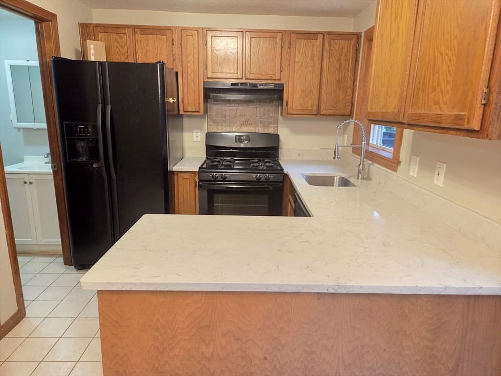 80 Smith St # 2A, Lowell MA 01851 photo 5