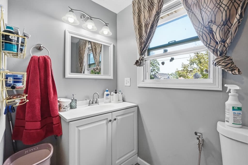 1036 Chicopee St, Chicopee MA 01013 photo 15