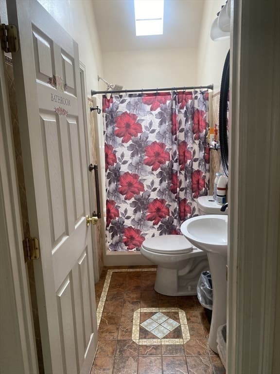 81 Clarke Avenue, Dracut MA 01826 photo 9
