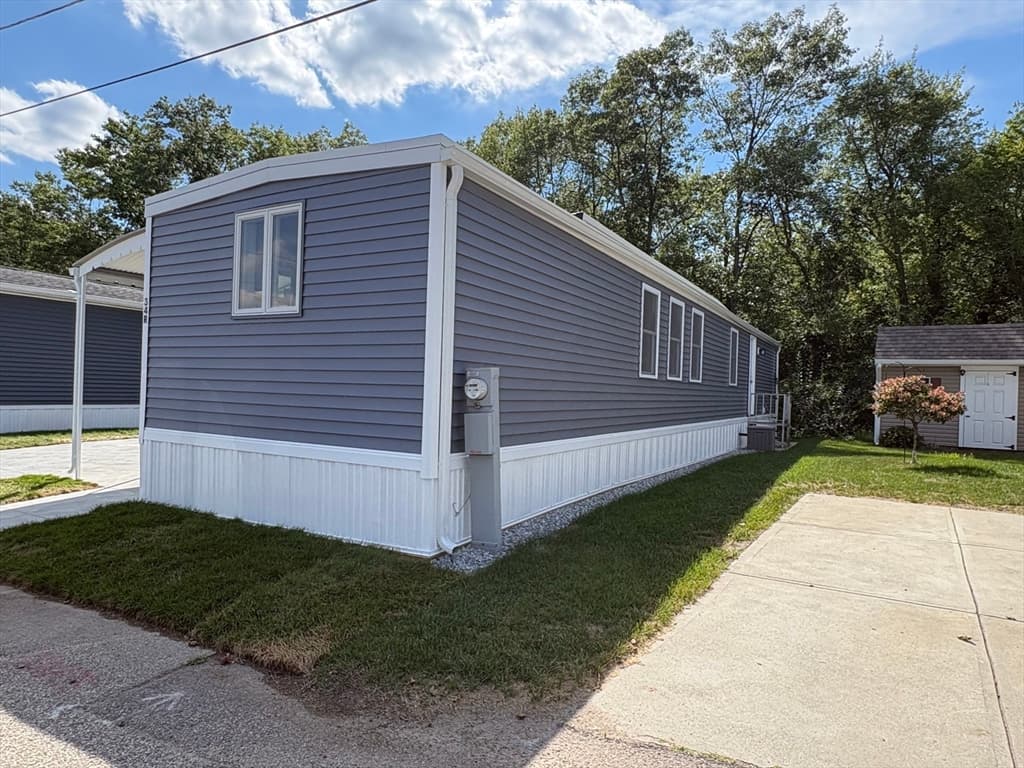 300 East Washington Street # 34R, North Attleboro MA 02760 photo 24
