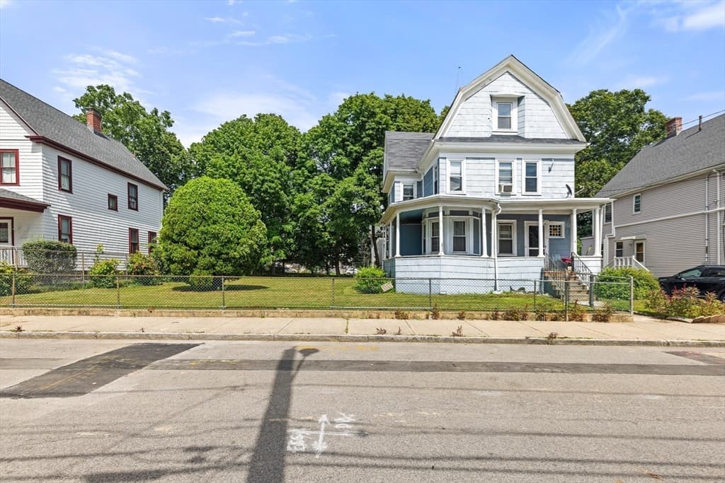 16 Holmfield Ave, Boston MA 02136 photo 4