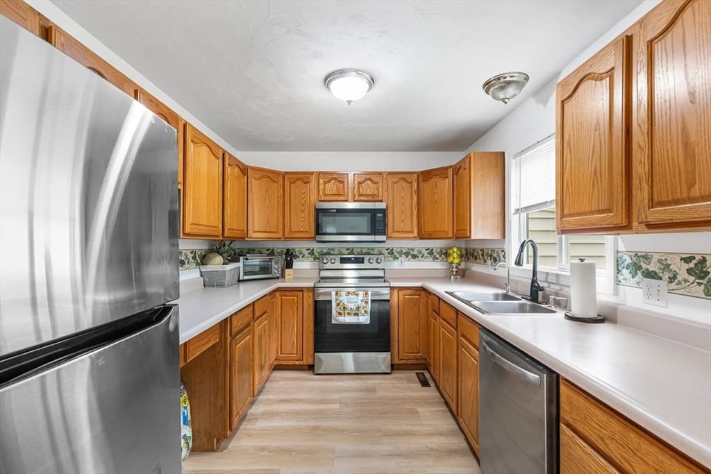 29 Sammy's Lane, Freetown MA 02702 photo 14